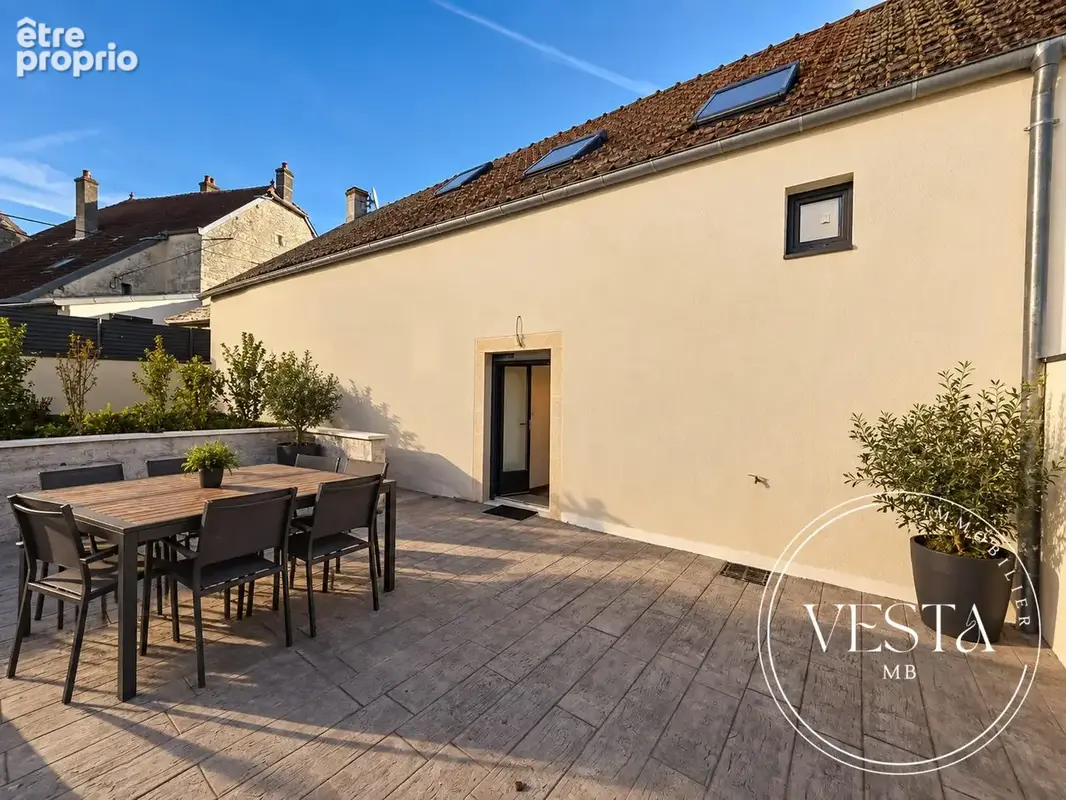 Maison 5 pièces 102 m² à vendre à Norges-La-Ville (21490) - photo 2