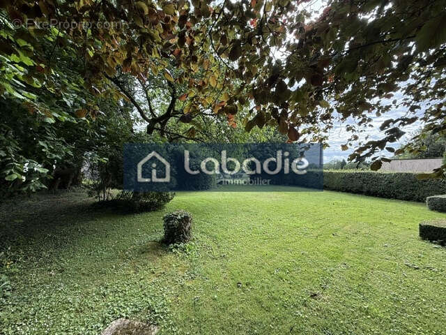 Maison d'habitation en pierre,  dans la bourg de Landelles et Coupigny - photo 4