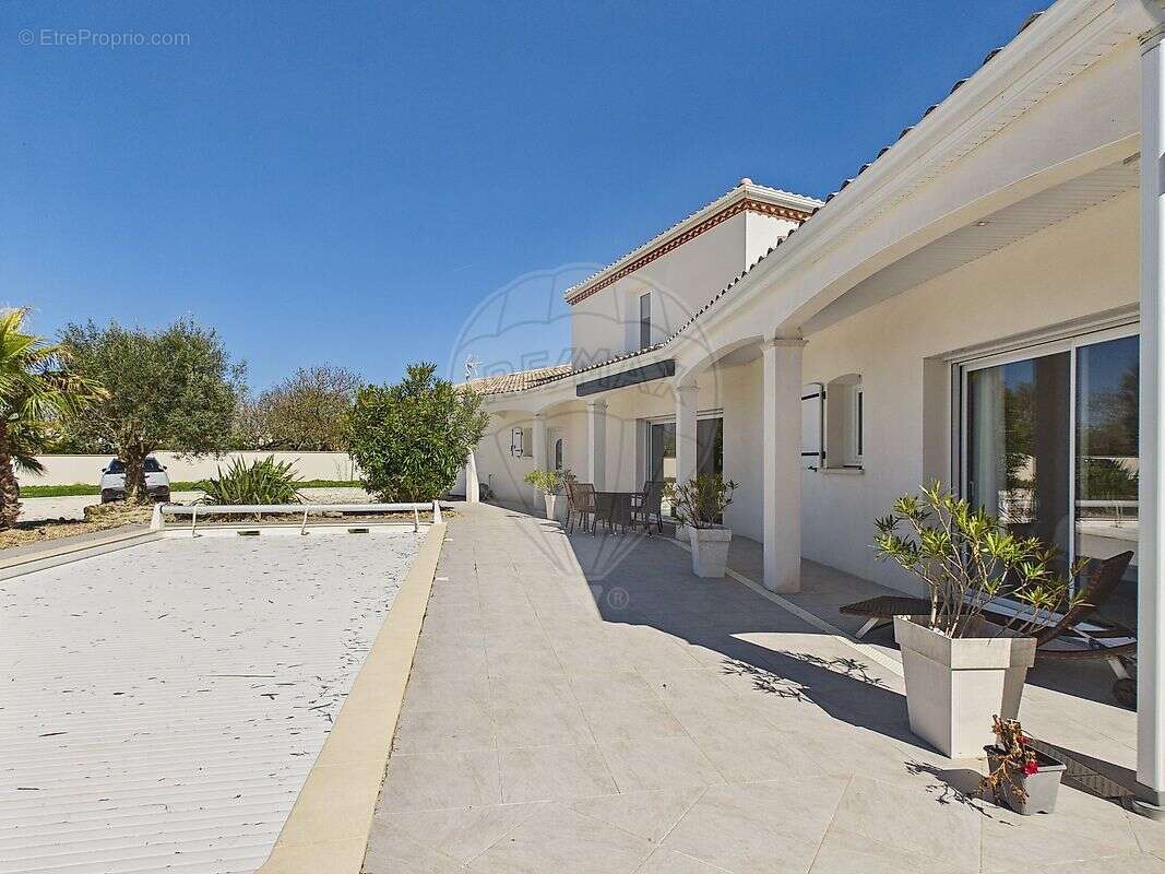 Maison à MESCHERS-SUR-GIRONDE