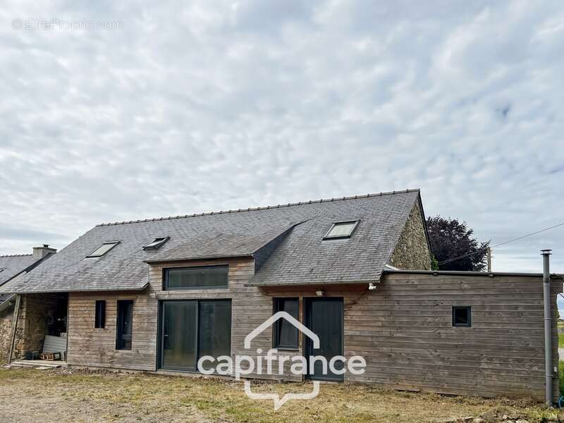 Propriété de caractère avec longère de 185 m², deux logements indépendants, hangar a quelques minutes de pontivy – saint-gérand - photo 15