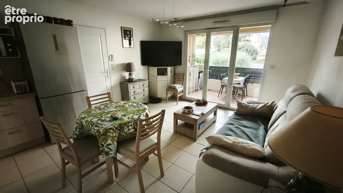 Beau T2 avec terrasse et garage - photo 6