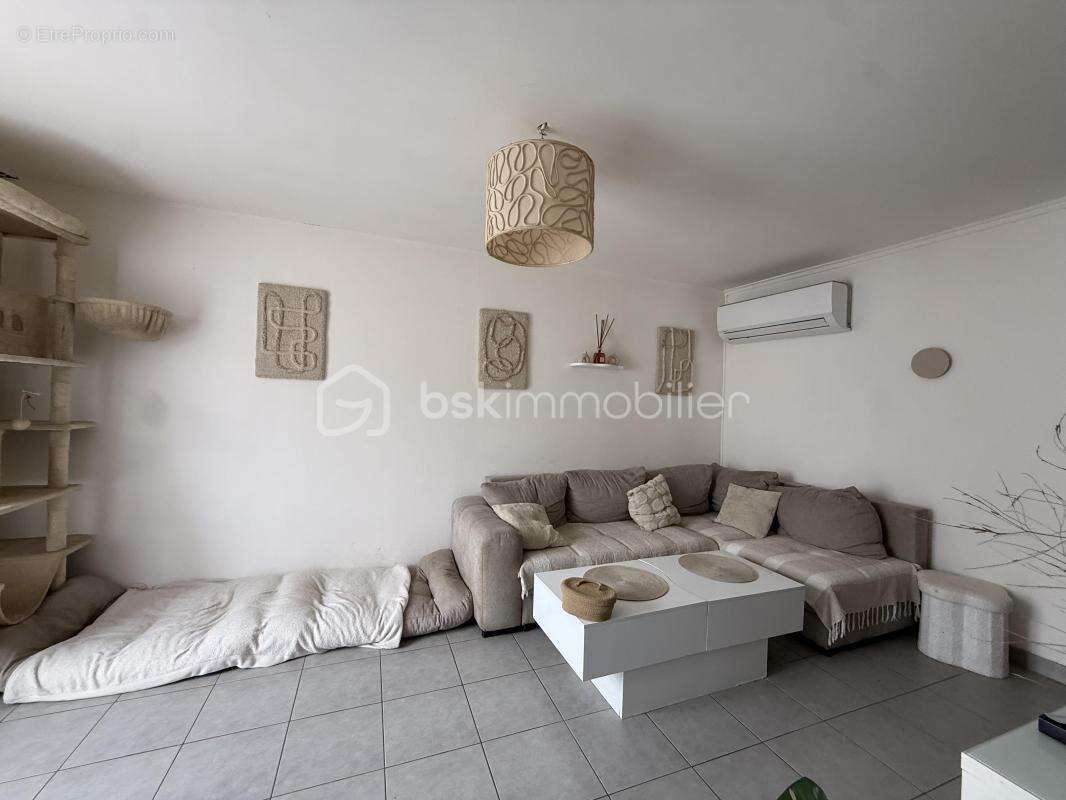 Exclusivité LABASTIDE-BEAUVOIR, Immeuble de rapport composé de deux T3 loués - Rentabilité Immédiate - photo 4