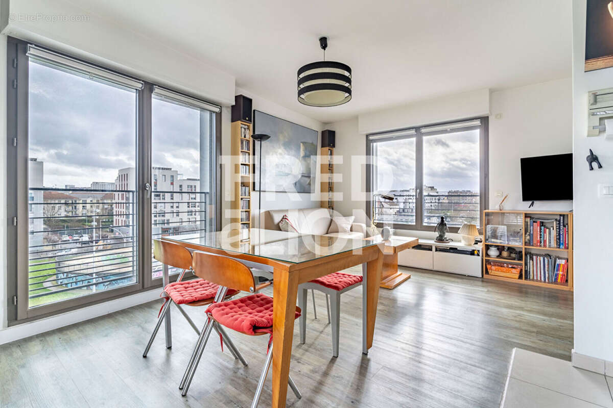 Appartement à NANTERRE