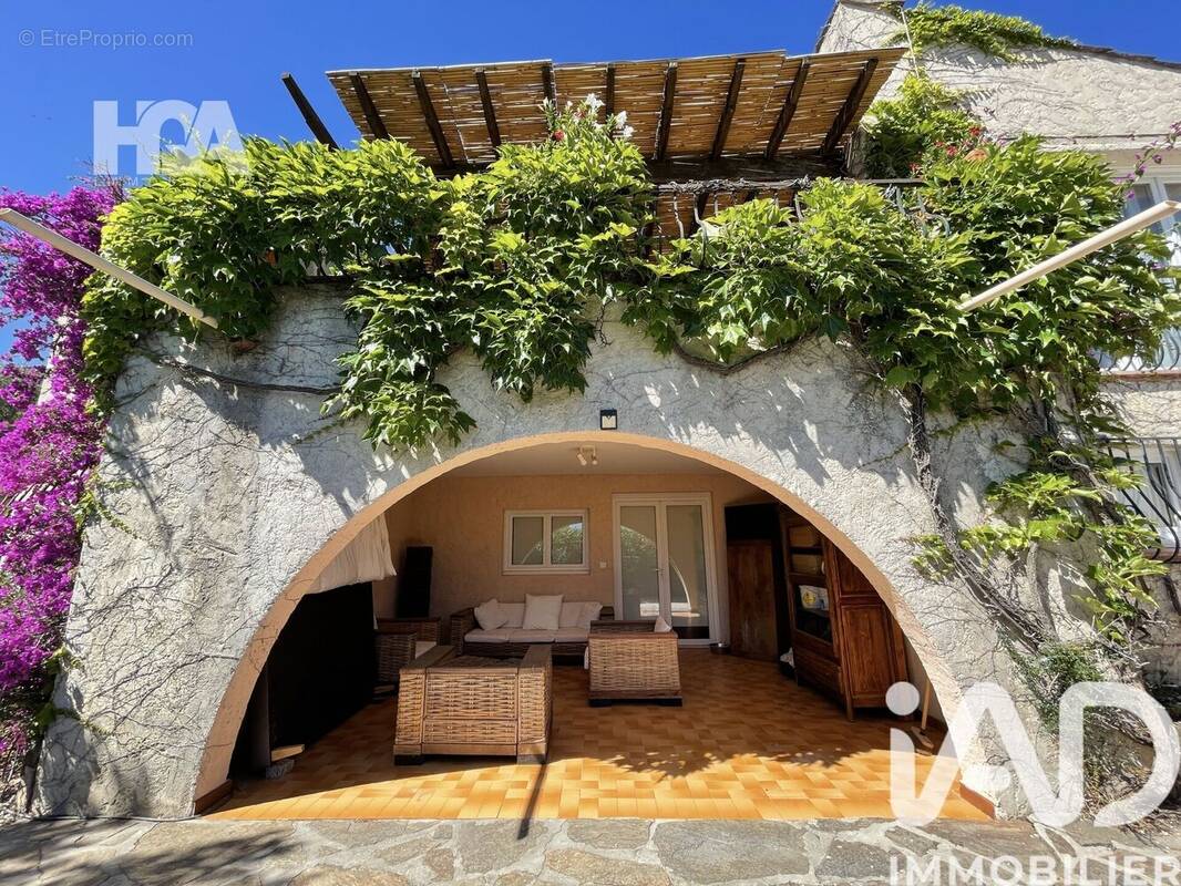 Photo 1 - Maison à LE LAVANDOU