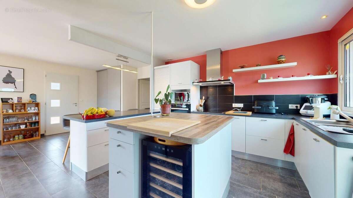 Maison 163 m² à Camps-Sur-L'isle  - photo 5