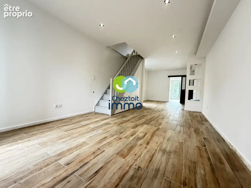 Maison 3 pièces 73 m² · à Lievin · 73,3 m² · 97 500 €
