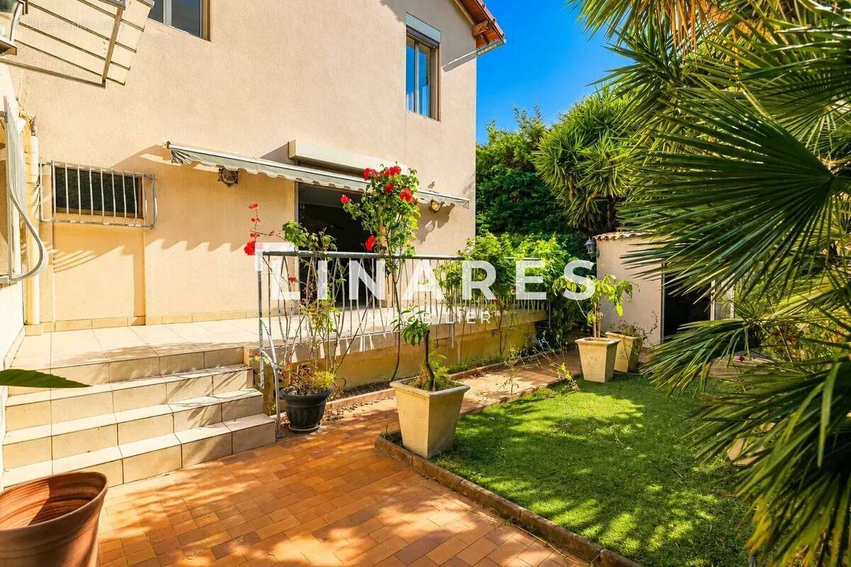 Maison à MARSEILLE-8E