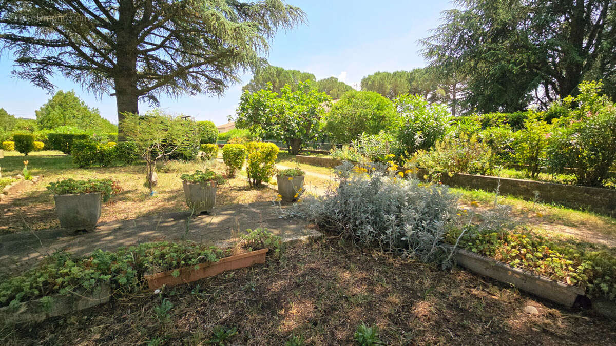Maison à BAGNOLS-SUR-CEZE