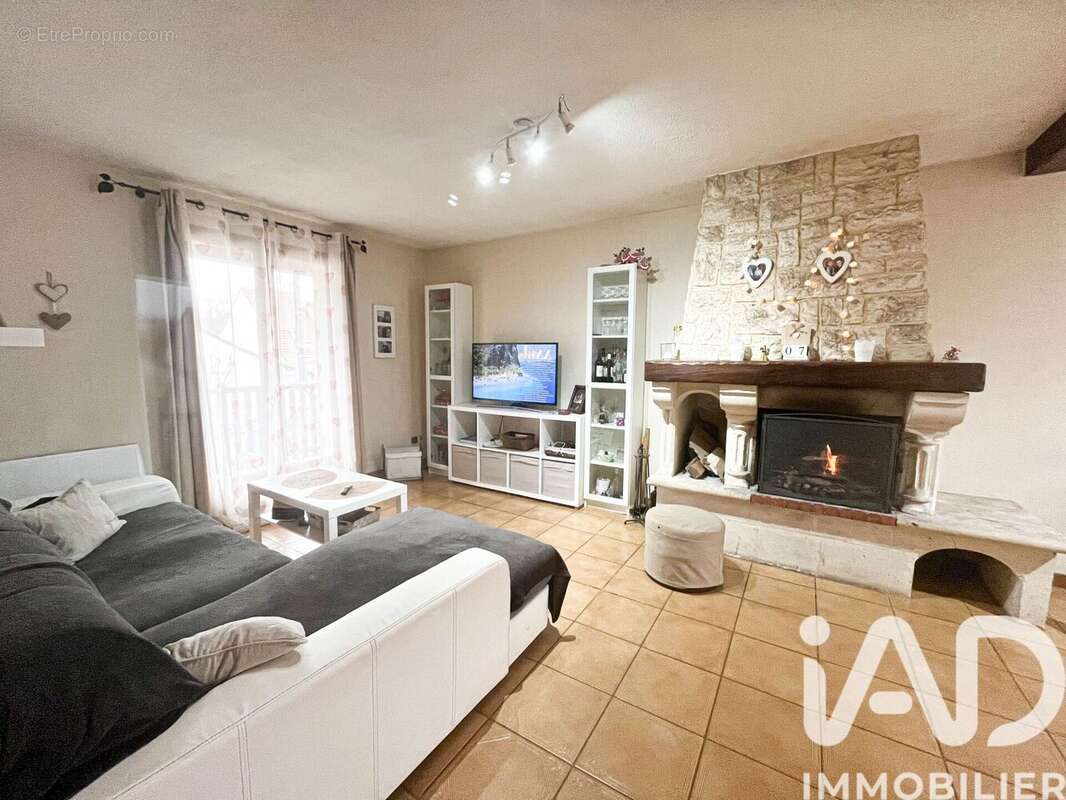 Photo 3 - Maison à ROSNY-SUR-SEINE