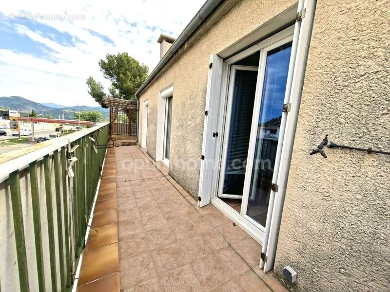 Appartement à CHATEAU-ARNOUX-SAINT-AUBAN