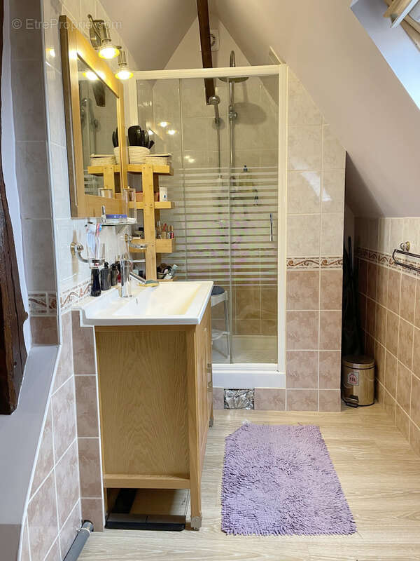 Maison à SAINTE-GENEVIEVE