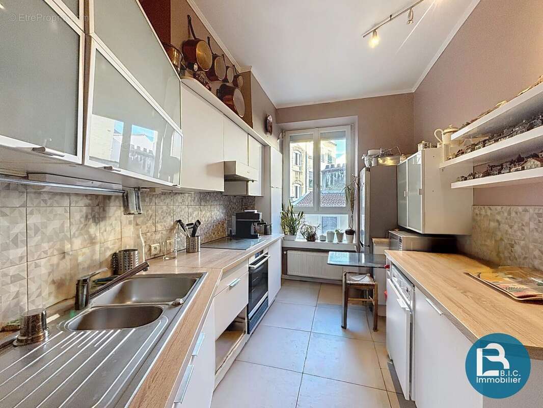 Appartement à LYON-3E