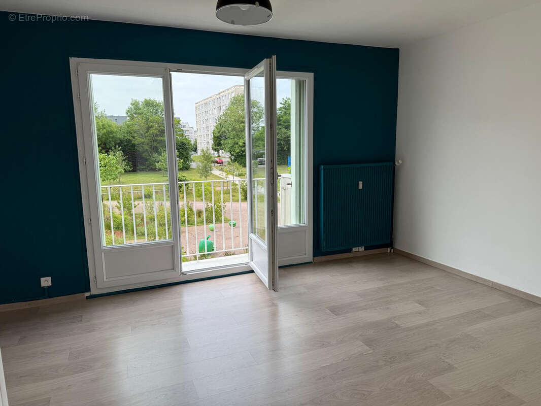 Appartement à HEROUVILLE-SAINT-CLAIR