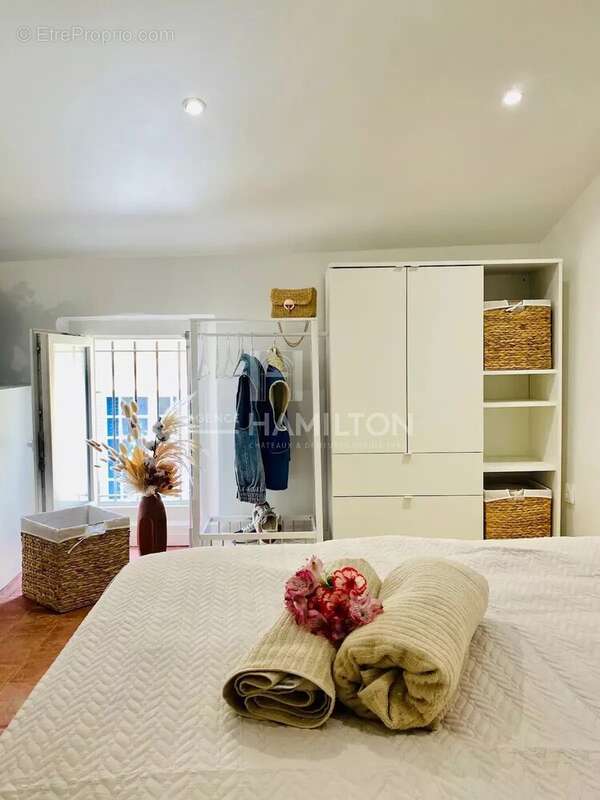 Appartement à VALBONNE