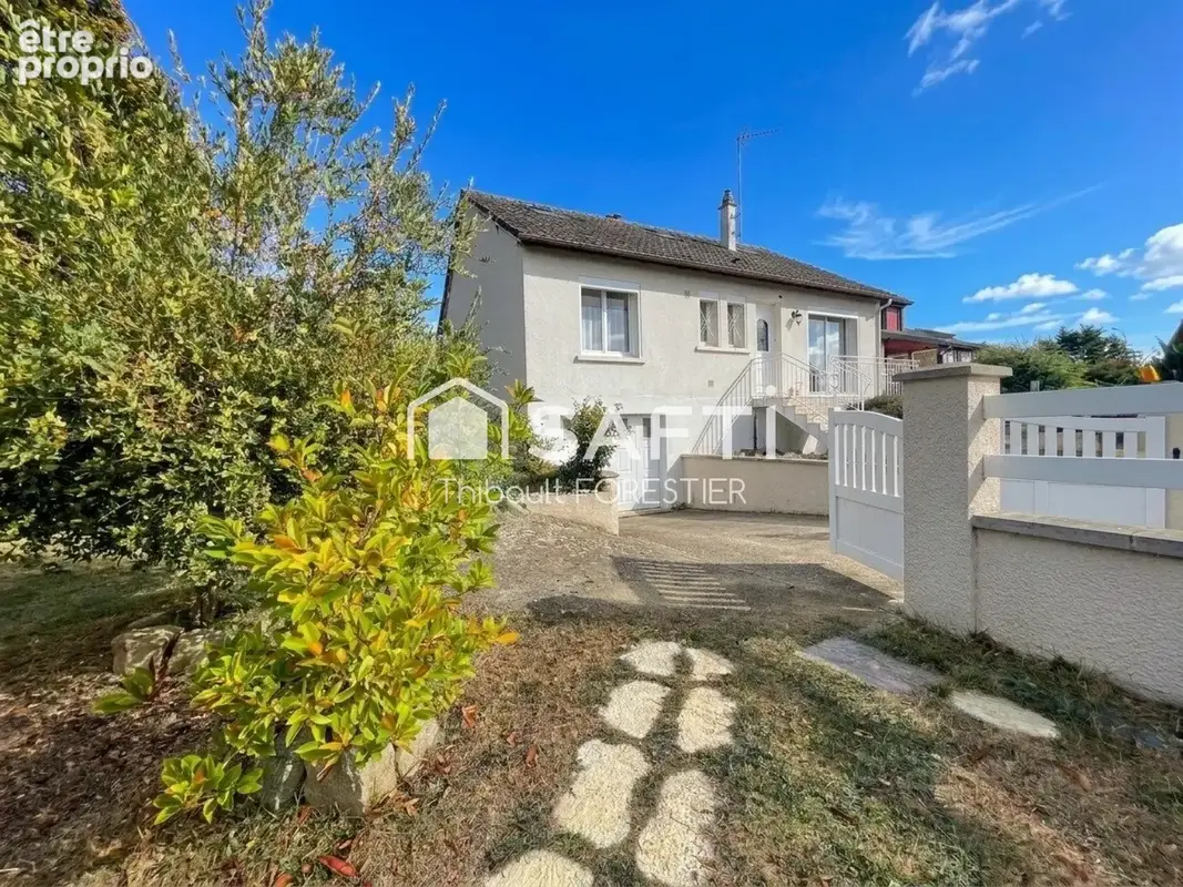 Photo 1 - Maison à GESNES-LE-GANDELIN