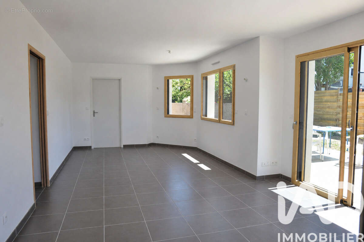 Maison 131 m² à Locmiquelic  - photo 3
