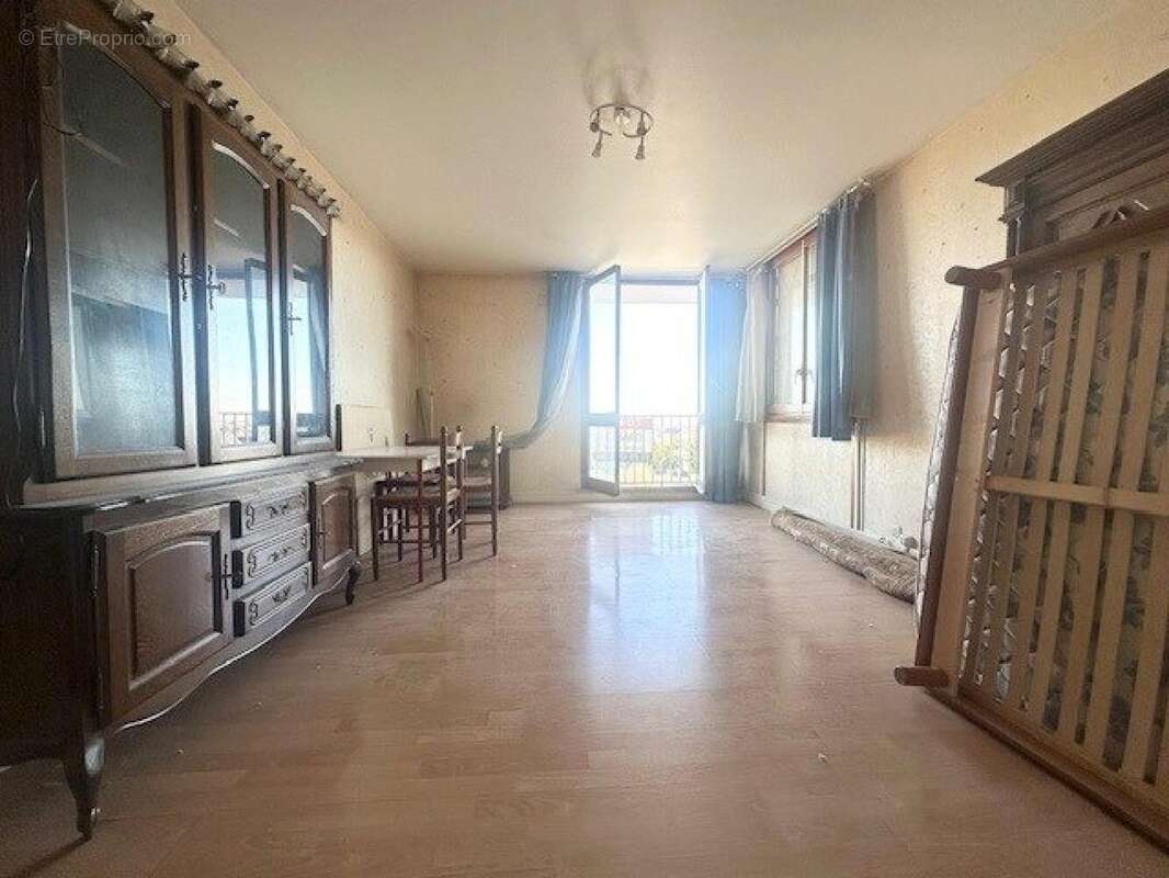 Photo 3 - Appartement à CHENOVE