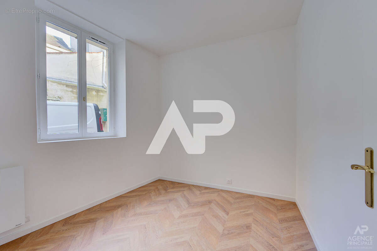Appartement Rueil Malmaison 2 pièce(s) 28.58m2 - photo 8