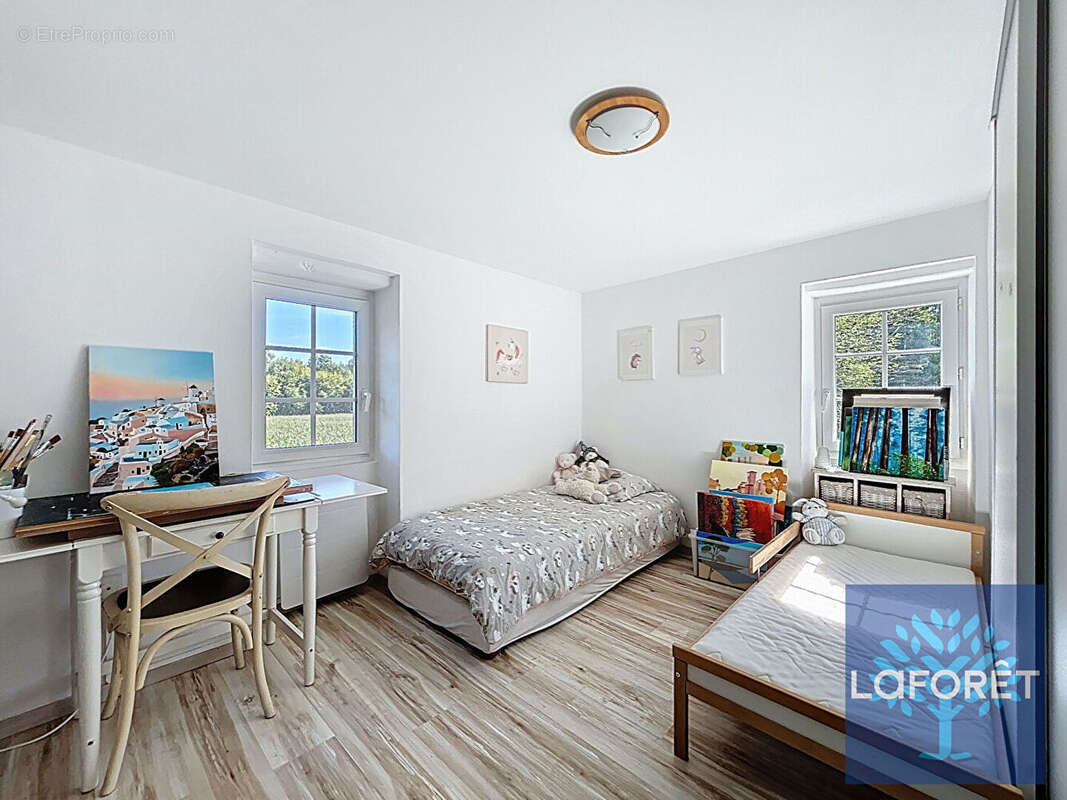 Maison à SAINT-GEOURS-DE-MAREMNE