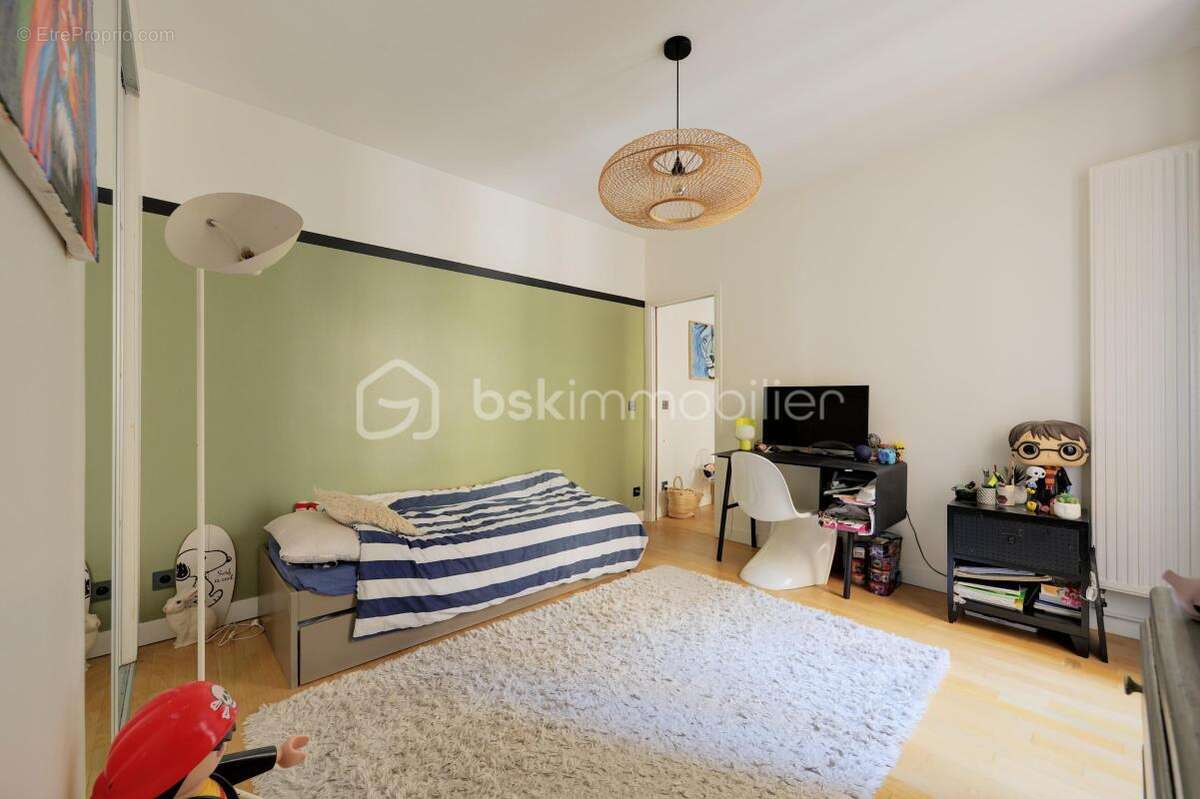 Appartement à PARIS-6E