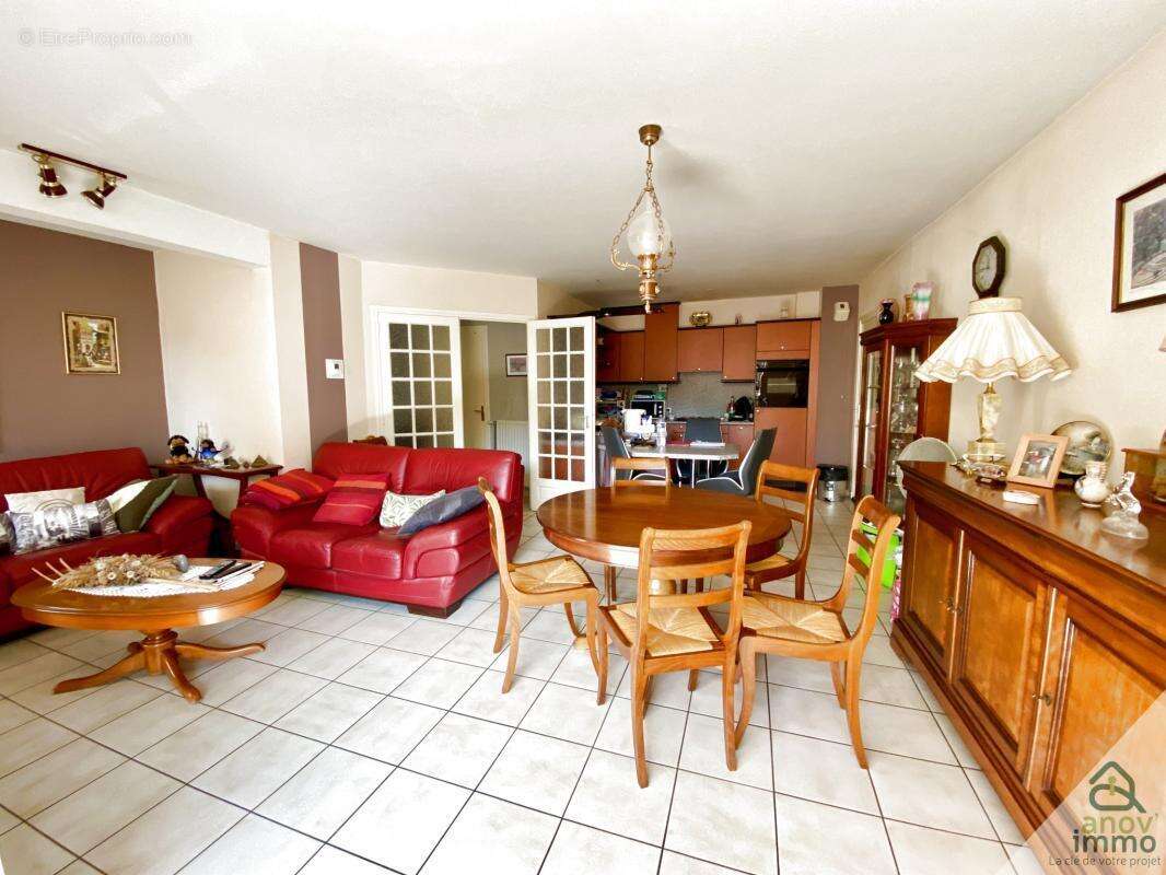 Appartement à L'ETRAT