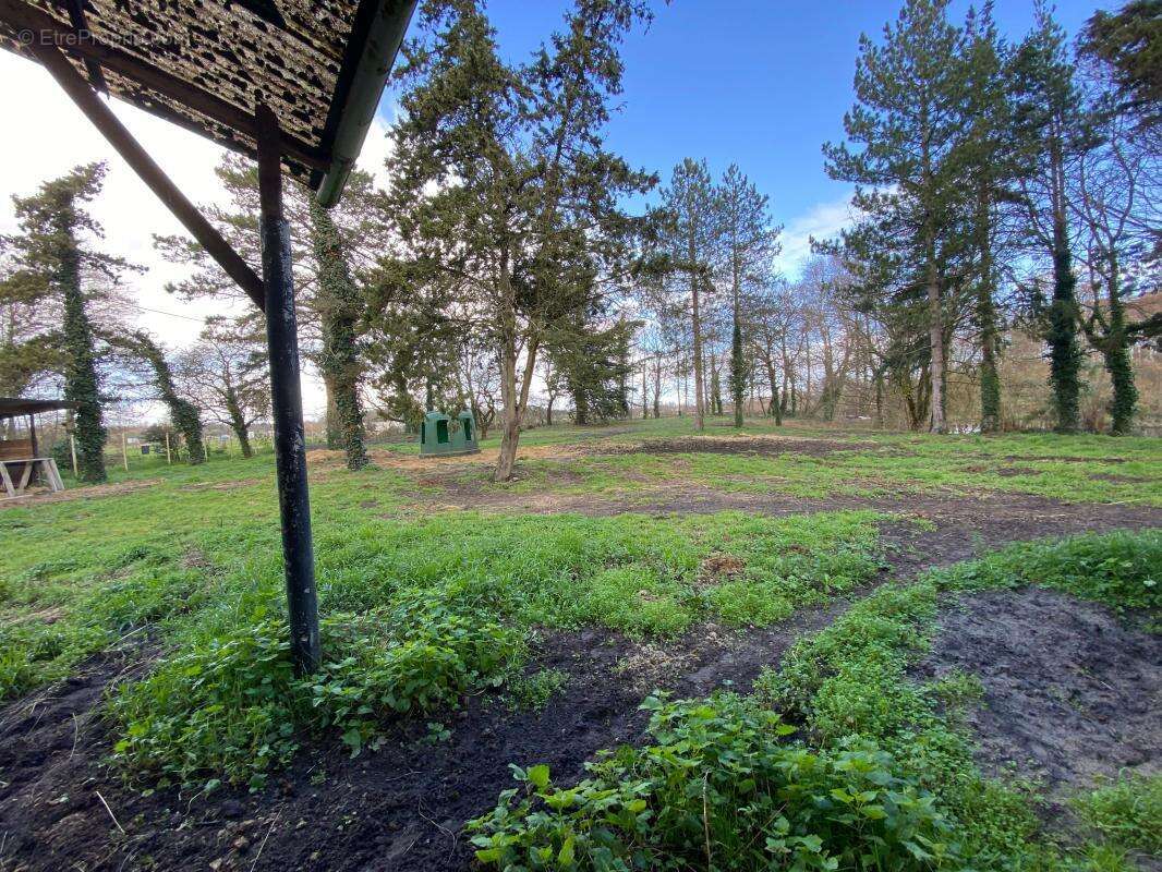 Maison à LES MATHES