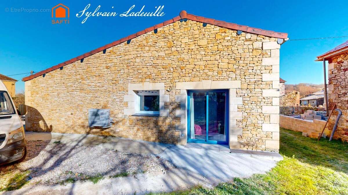 Maison 105 m² à Saint-Laurent-La-Vallee  - photo 9