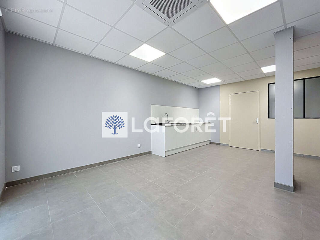 Bureaux Miribel 34,37 m2 - photo 2