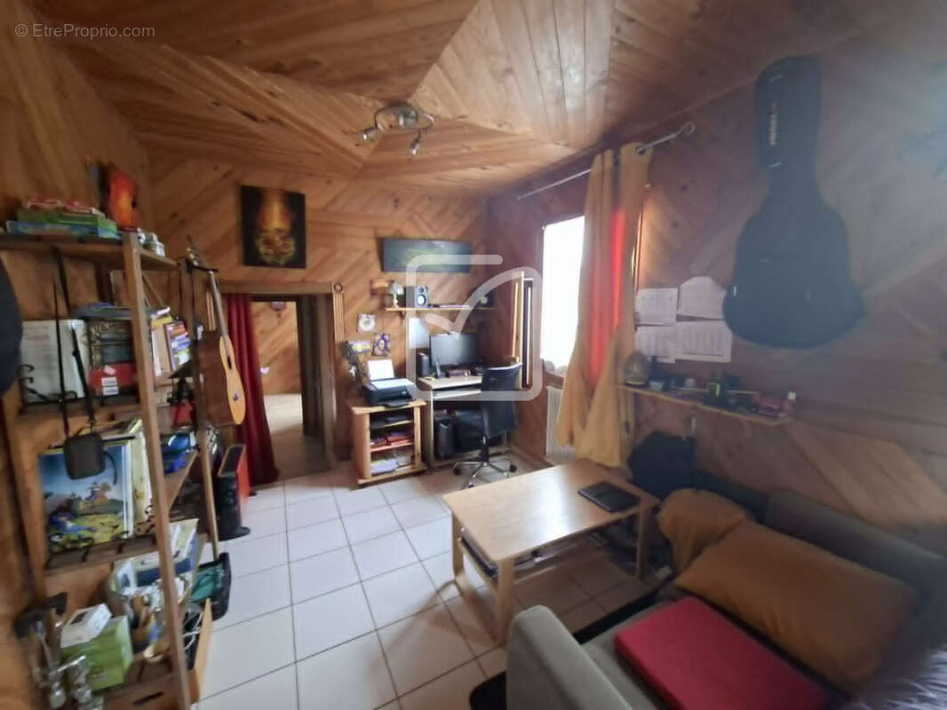 Maison à CONCORET