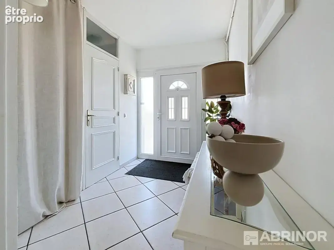 Maison familiale - jardin - garage - MONS EN BAROEUL - Proximité métro - photo 3