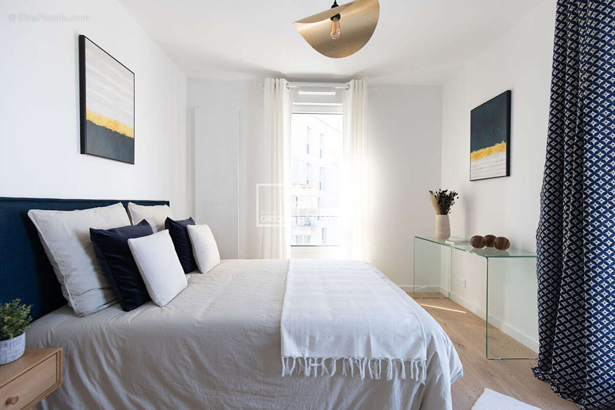 A VENDRE - AGENCE GIBOIRE - Appartement 5 pièces - Dernier étage - Vannes - photo 7