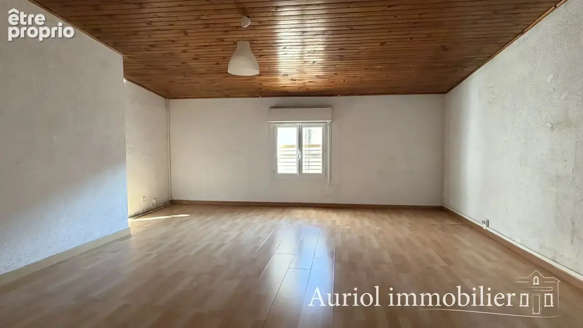AURIOL Maison de Village 90 m2 avec 3 chambres et grande pièce au rdc - photo 6