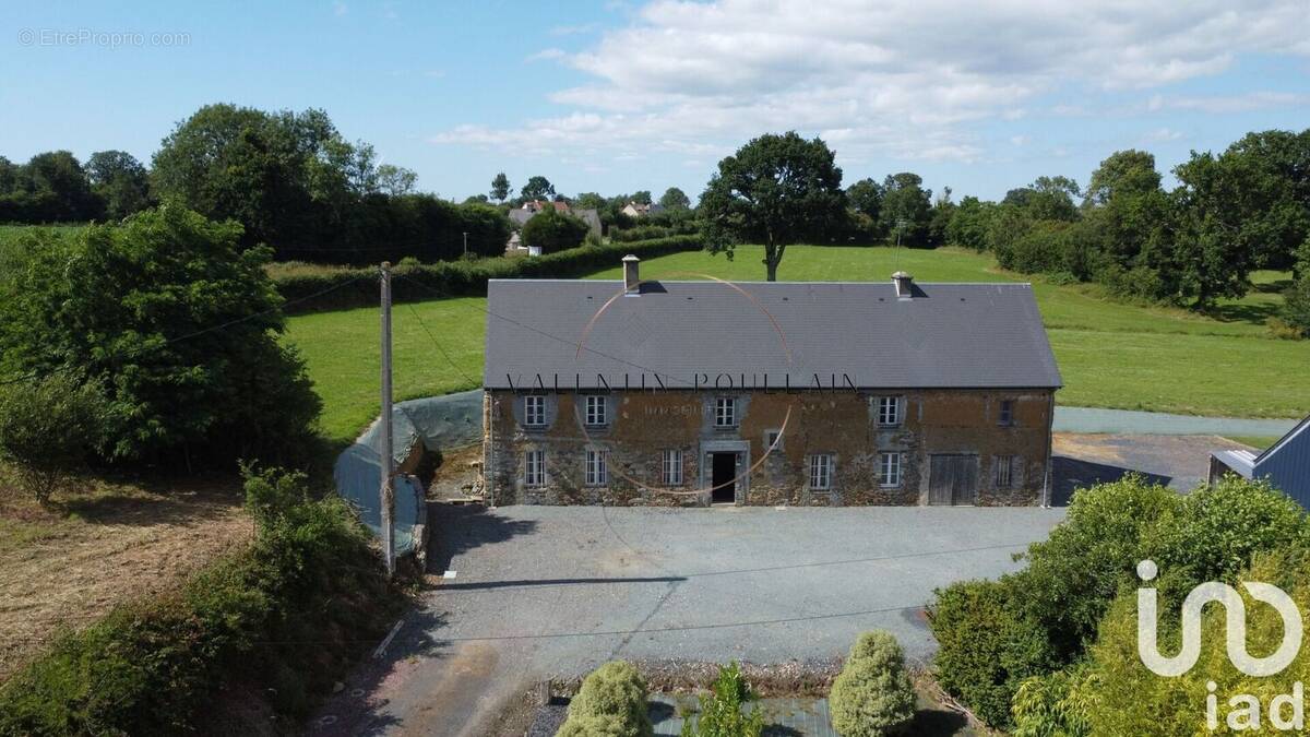 Photo 1 - Maison à SAINT-SAUVEUR-LENDELIN