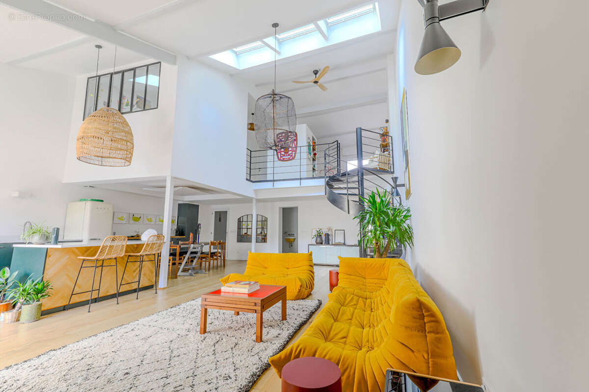 Maison à PARIS-19E