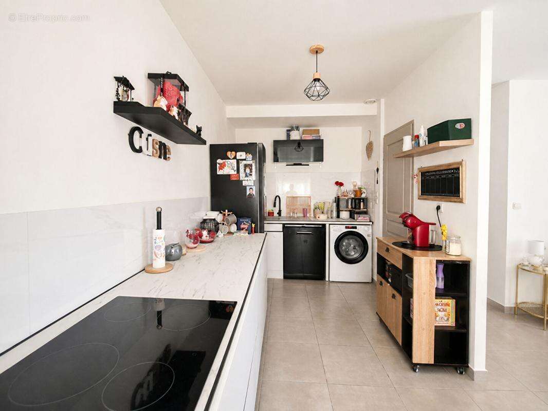 Immeuble de rapport  -  6 appartements loués - photo 8