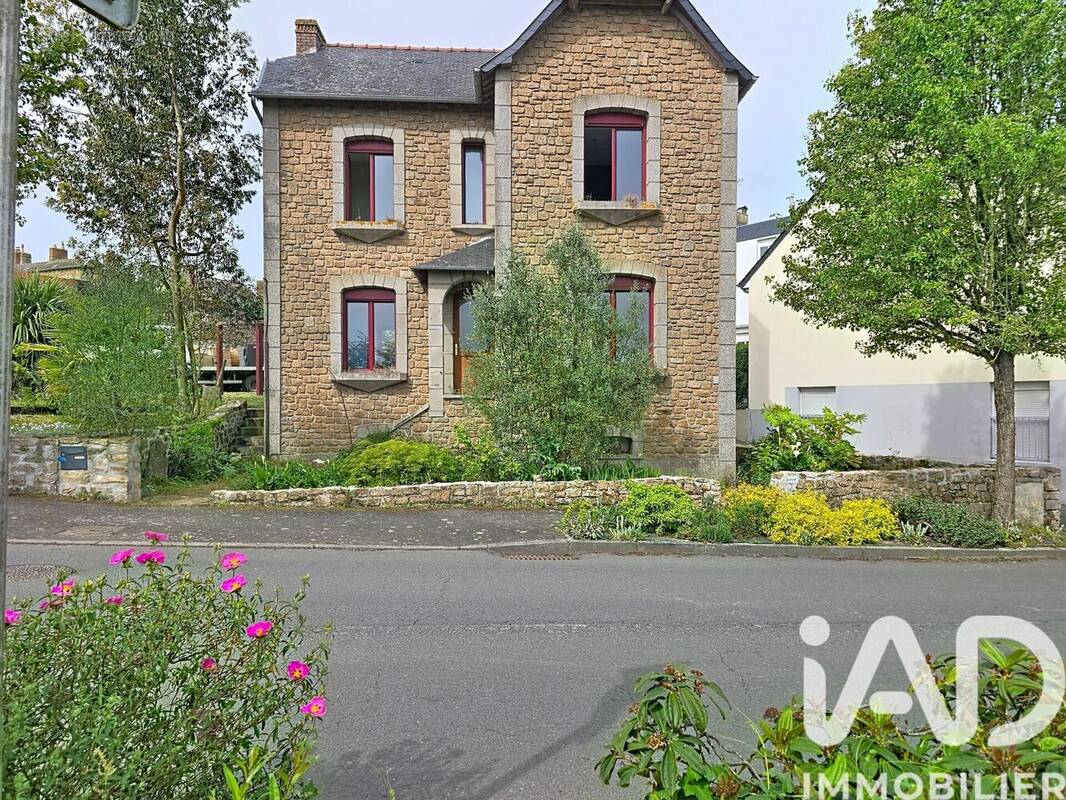 Photo 1 - Maison à LE PERTRE
