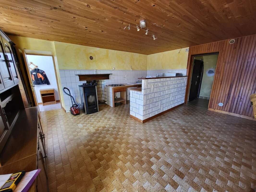 Maison à AURIS