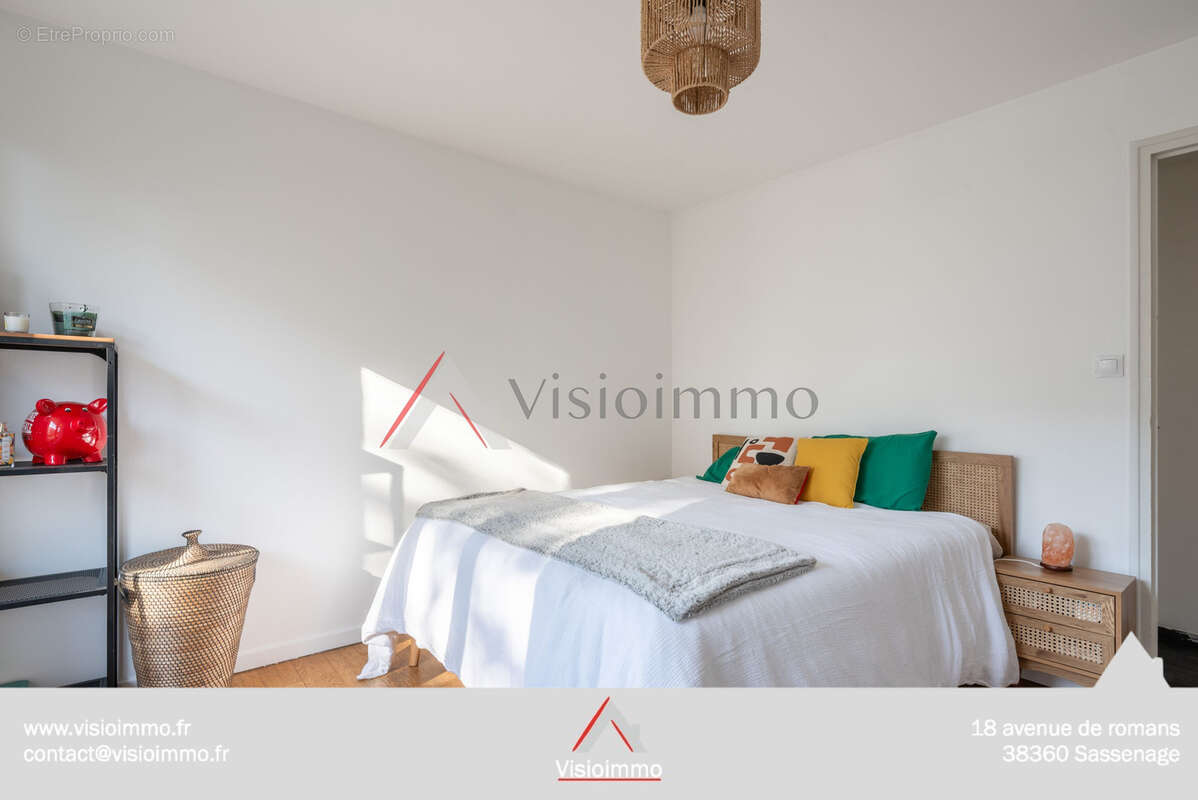 Appartement à FONTAINE