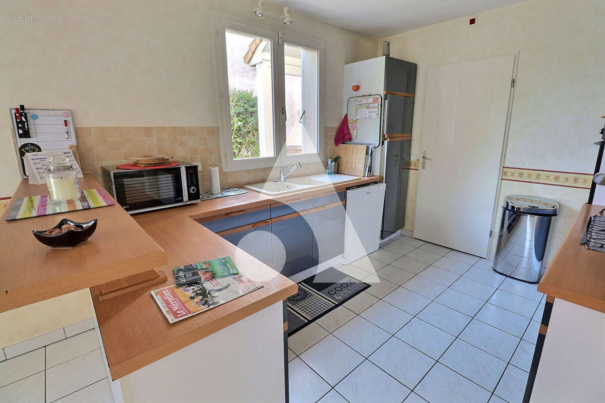 Maison à MERY-SUR-OISE