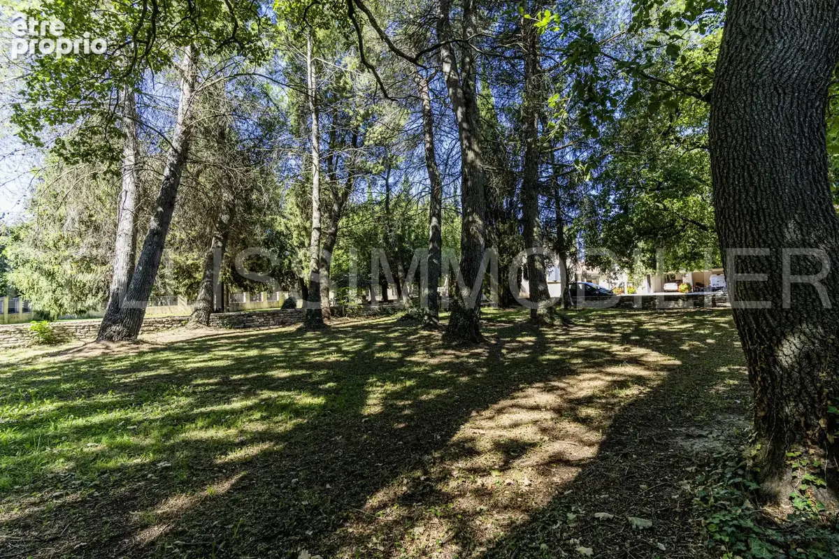 Maison de plain-pied avec terrain et piscine - photo 5