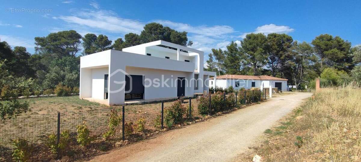 Maison Comtemporaine neuve T4 130 m2 - photo 3