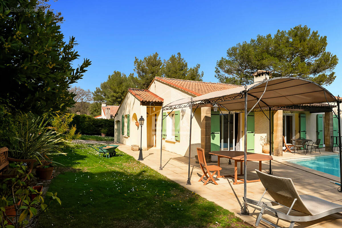 Maison à BOUC-BEL-AIR