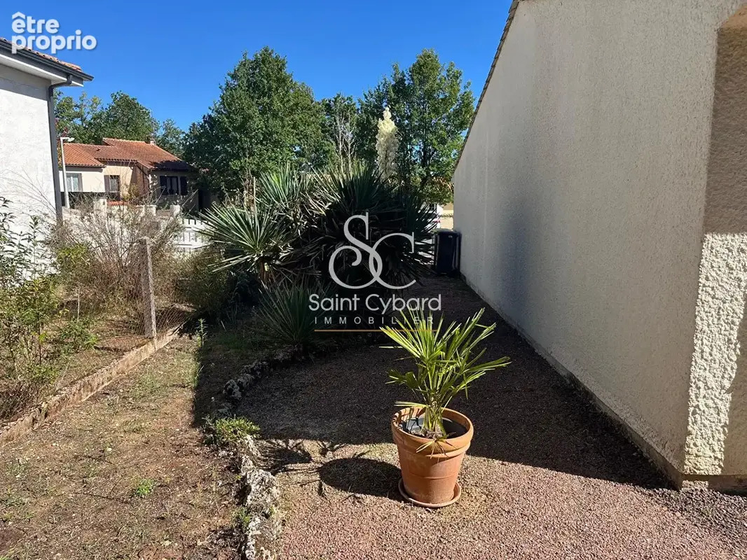 Maison à vendre à Saint Yrieix sur Charente - 3 chambres, 82 m² - photo 14