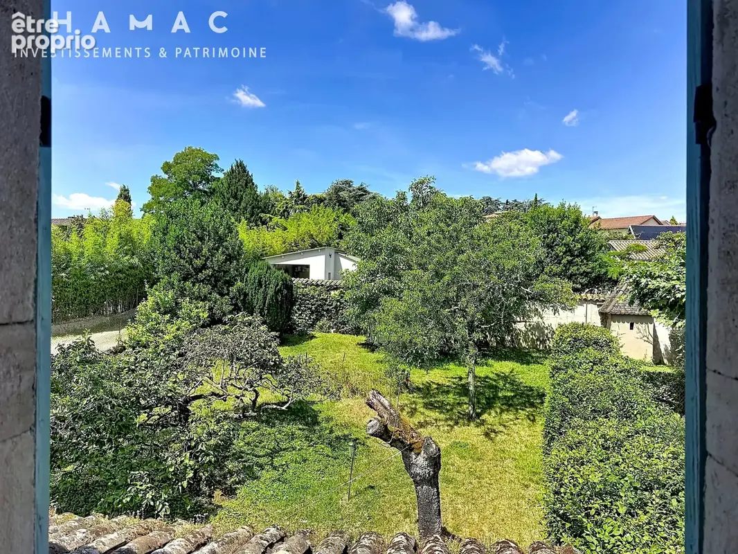 Maison de Village de 181 m2 avec jardin - photo 10