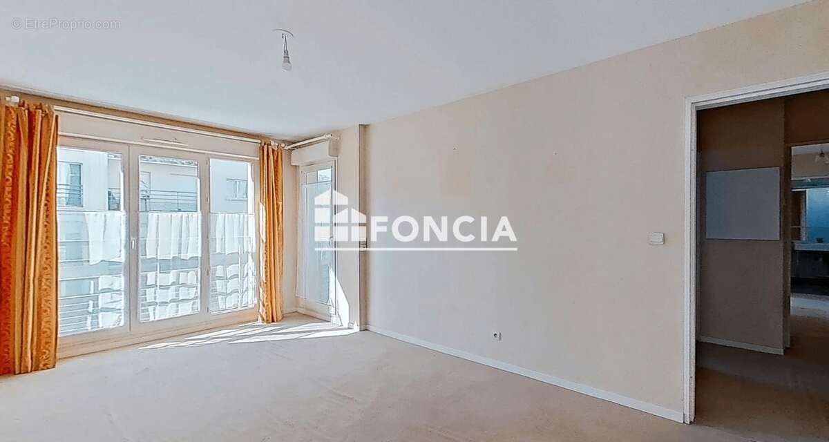 Appartement à PONTOISE