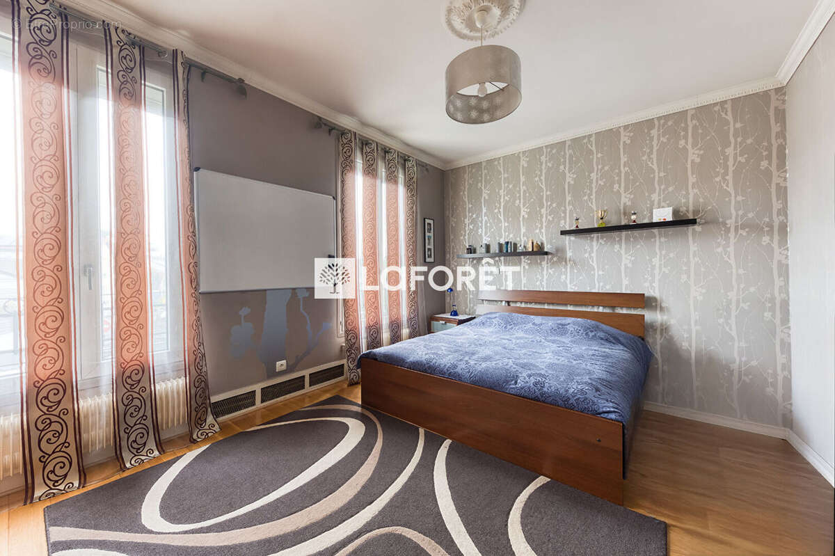 Maison à MAISONS-ALFORT