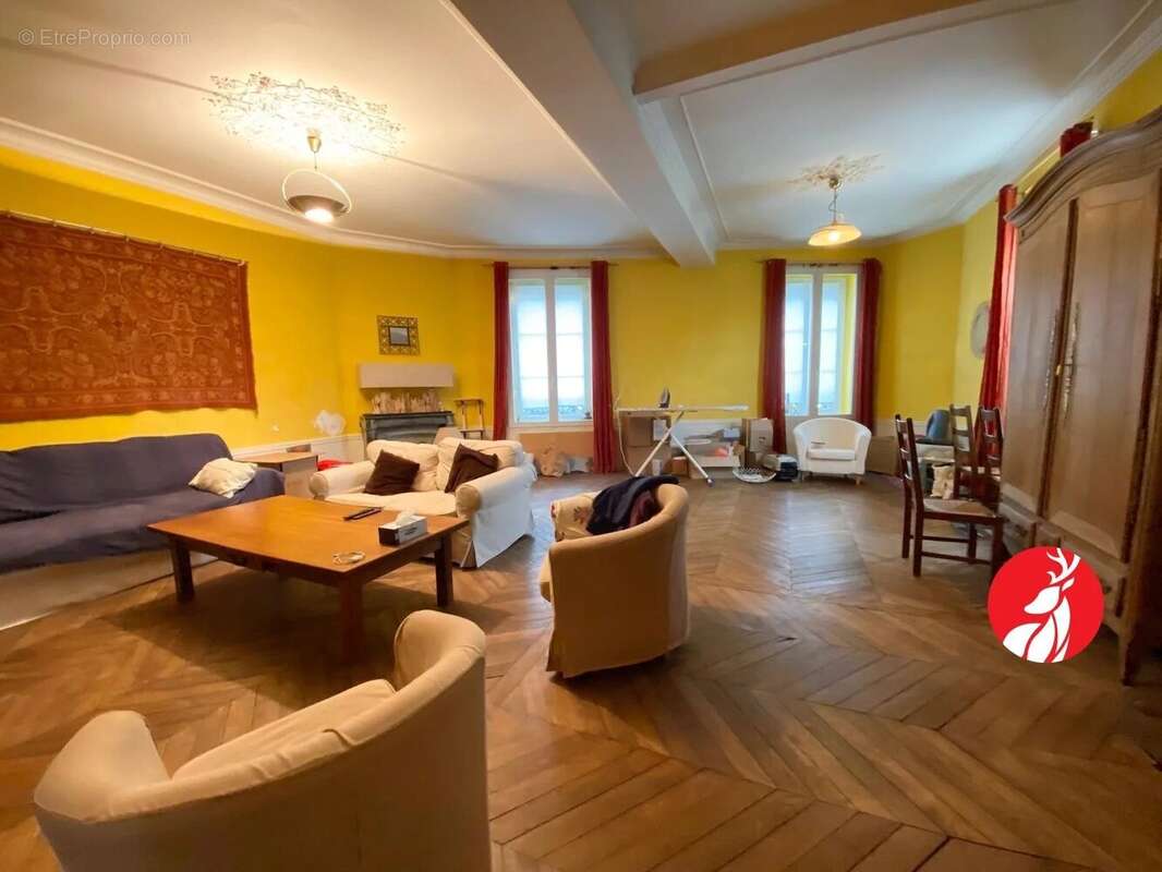 Maison à CHAILLY-EN-BIERE