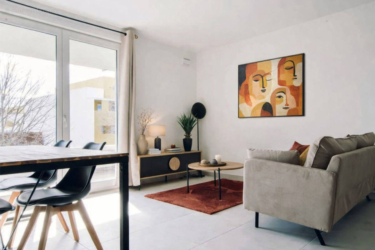 Appartement à CASTELNAU-LE-LEZ