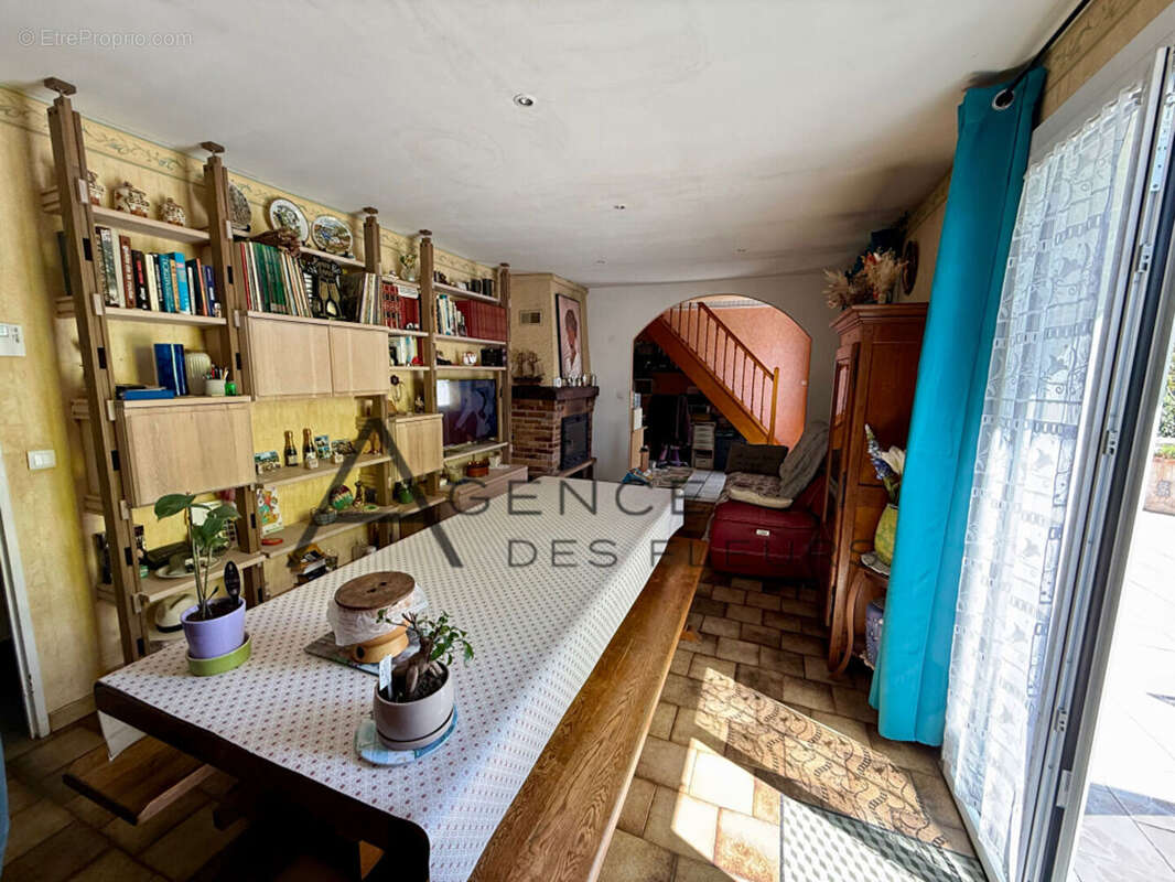 Maison  de 90 M²  sur 1300 m²  de terrain - photo 9