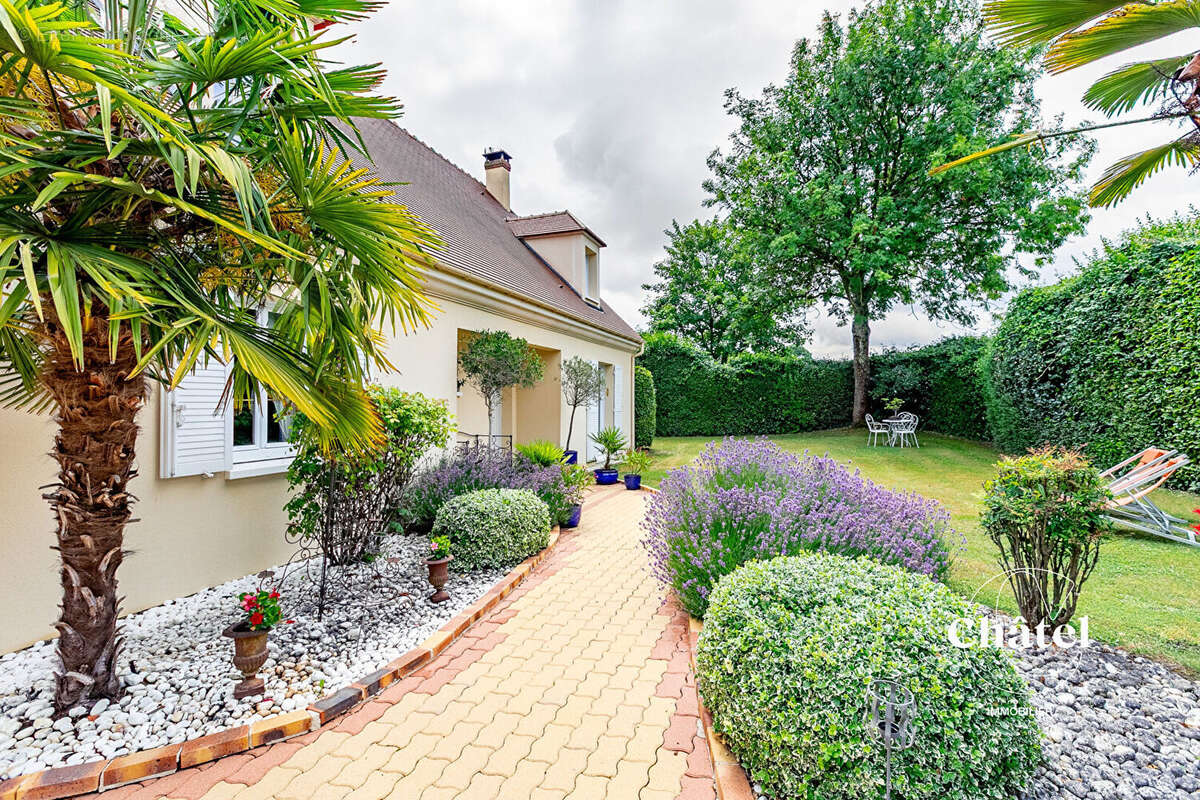 Axe Senlis - Crépy en Valois - Maison avec garage - piscine - jardin - photo 16